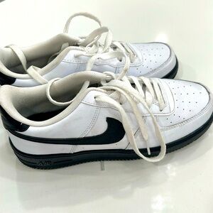 Nike chunky sneakers